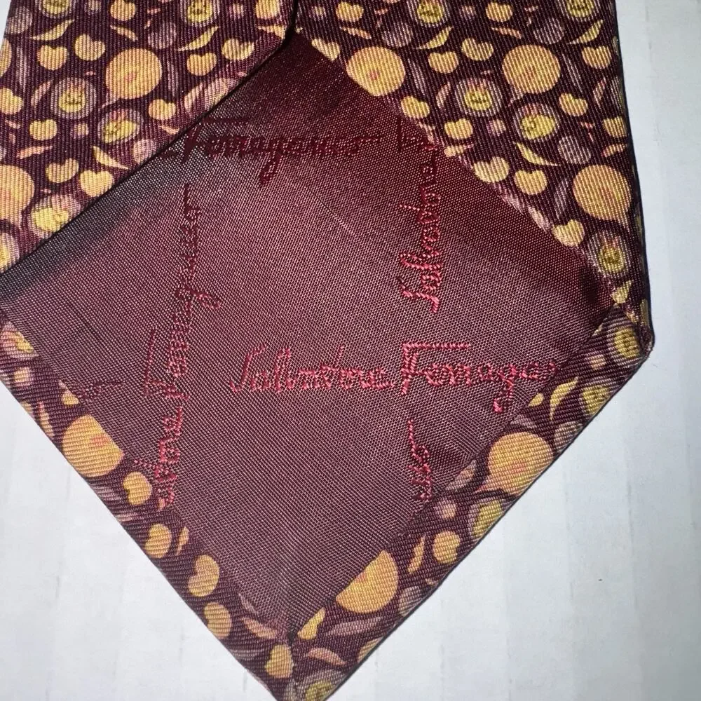 Salvatore Ferragamo Tie Mens Silk Burgundy Gold Novelty Faces Pumpkins Fall